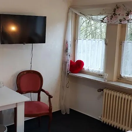 Bed & Breakfast 'das Kleine Landhaus'