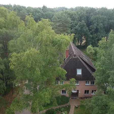 Bed & Breakfast 'das Kleine Landhaus' 3*