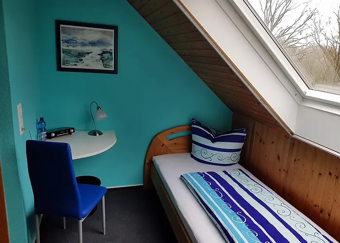 Bed & Breakfast 'das Kleine Landhaus' 3*